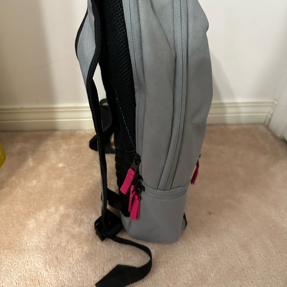 Adidas Backpack - Picture 3 of 4
